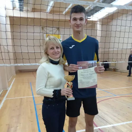 Кращий гравець команди факультету з волейболу Кузь Костянтин, 2019 рік
